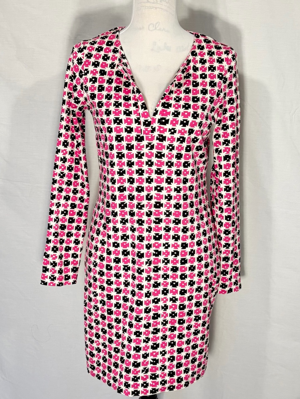 Diane Von Furstenberg Pink and Black Geometric Long Sleeve Dress